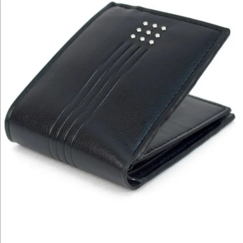 NWT Bifold Stud Men’s Leather Wallet (Black)